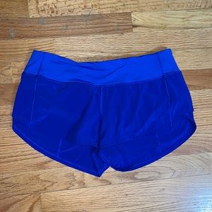 Lululemon ‘Speed up’ short 2.5”. Size 6